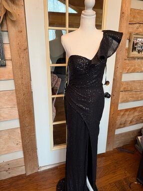 Elegant One-Shoulder Black Sequin Evening Dress JVN 4
